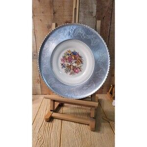 Triumph Limoges "Imperial Victorian" 22K White Gold 11.5" Fruit Plate Embossed